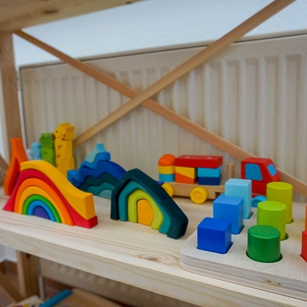 Montessori Regal